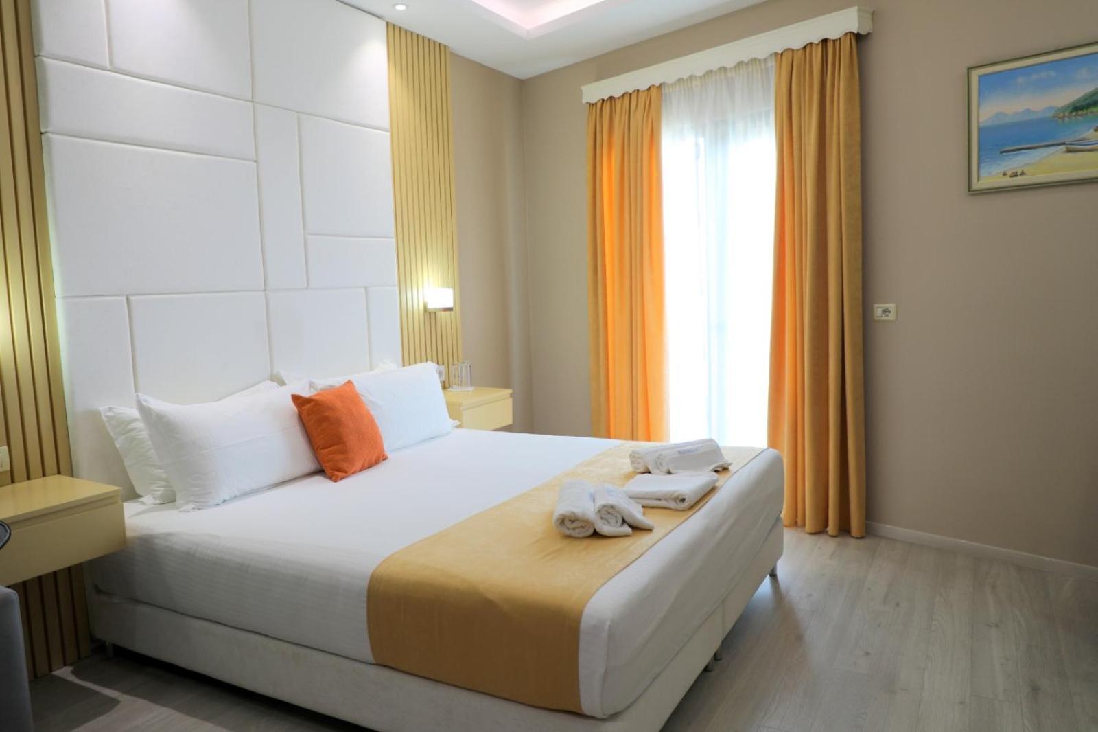 Hotel Strora Sarandë Exterior foto